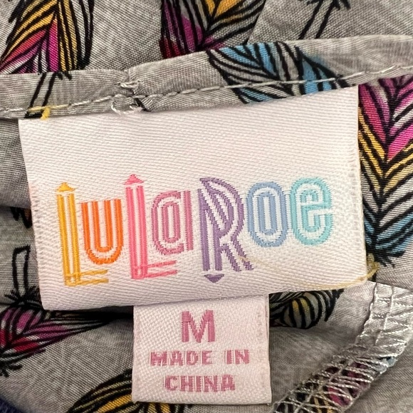 Lula Roe Colorful Feather Print Lightweight Open Cardigan Sz M - Picture 3 of 4